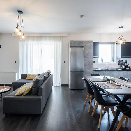 Luxury Penthouse With Private Rooftop - Acropolis View * Athens