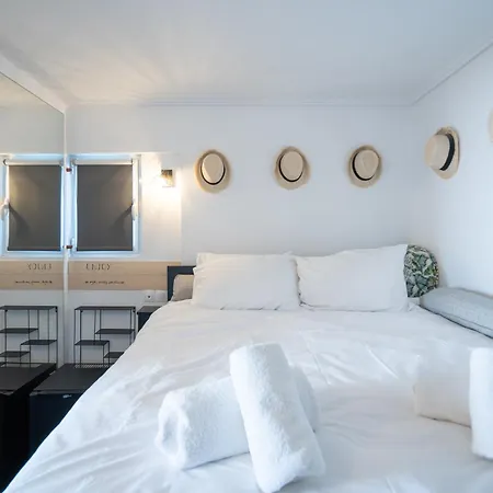Luxury Penthouse With Private Rooftop - Acropolis View *